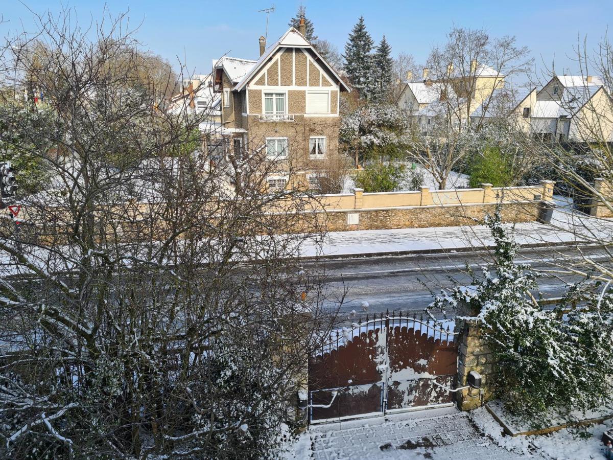 Chambres d'hôtes Apakabar Homestay - parking privé, Netflix, ambiance balinaise, borne de recharge La Rochette (Seine-et-Marne) Exterior foto