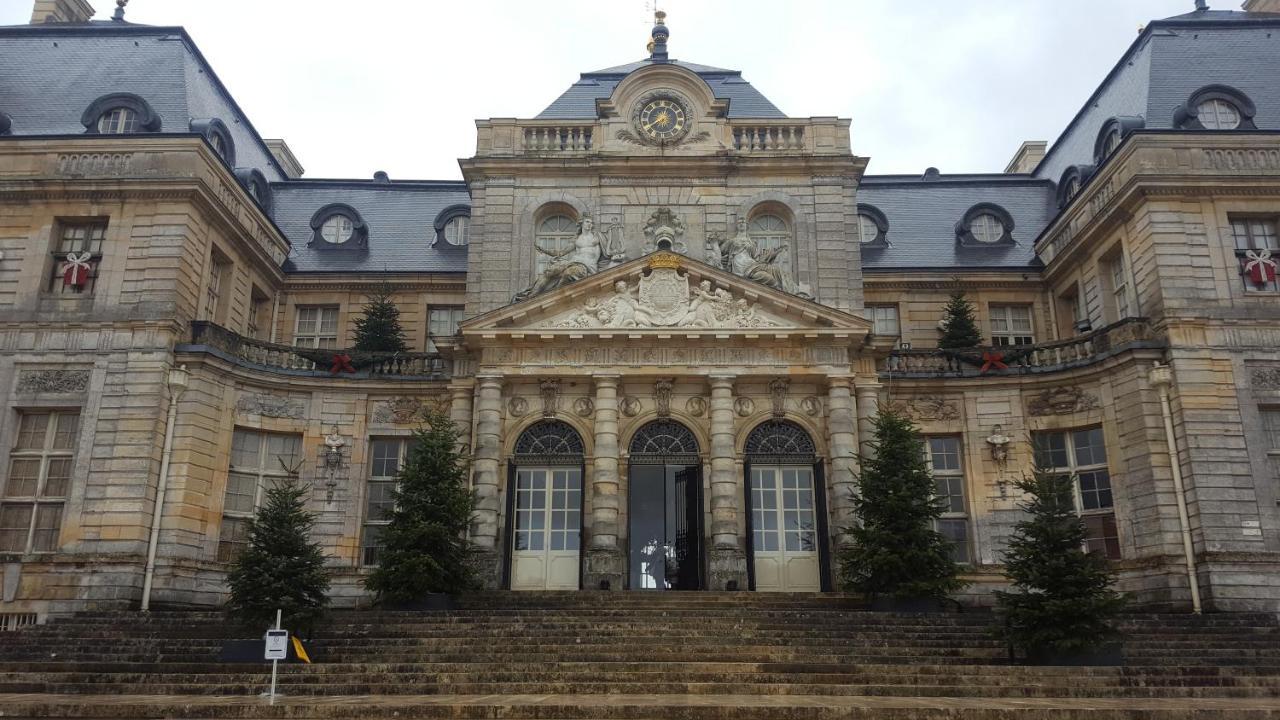 Chambres d'hôtes Apakabar Homestay - parking privé, Netflix, ambiance balinaise, borne de recharge La Rochette (Seine-et-Marne) Exterior foto