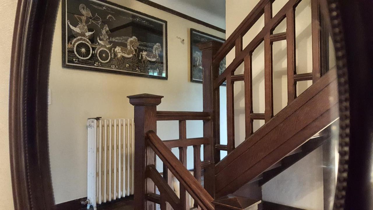 Chambres d'hôtes Apakabar Homestay - parking privé, Netflix, ambiance balinaise, borne de recharge La Rochette (Seine-et-Marne) Exterior foto
